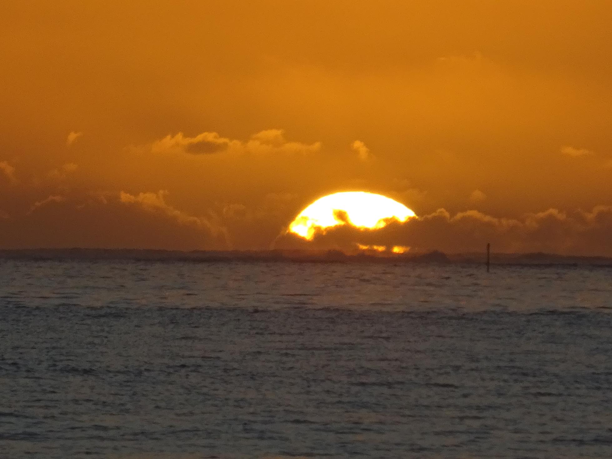 coucher de soleil à Moorea