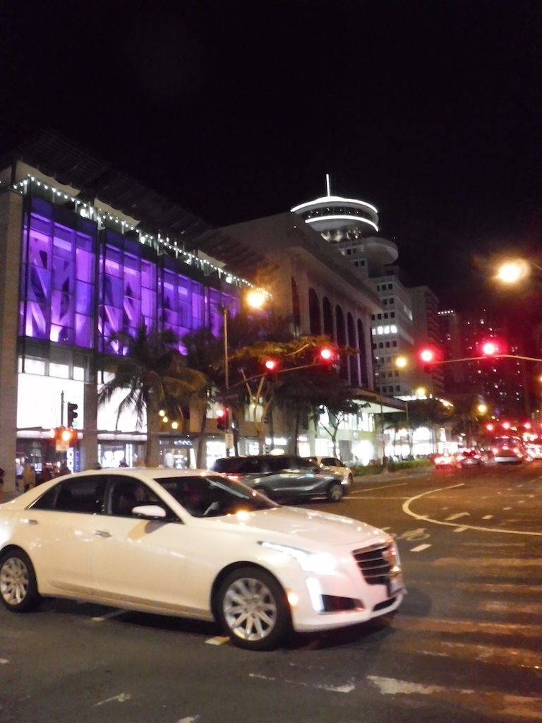 Honolulu by night