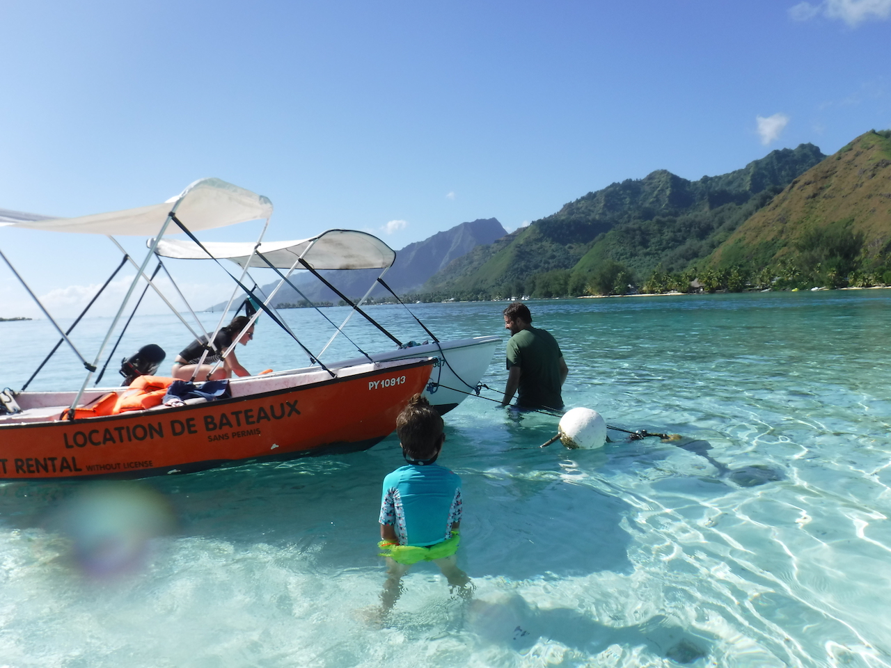 nos bateaux de location pour la journée dans le lagon de Moorea