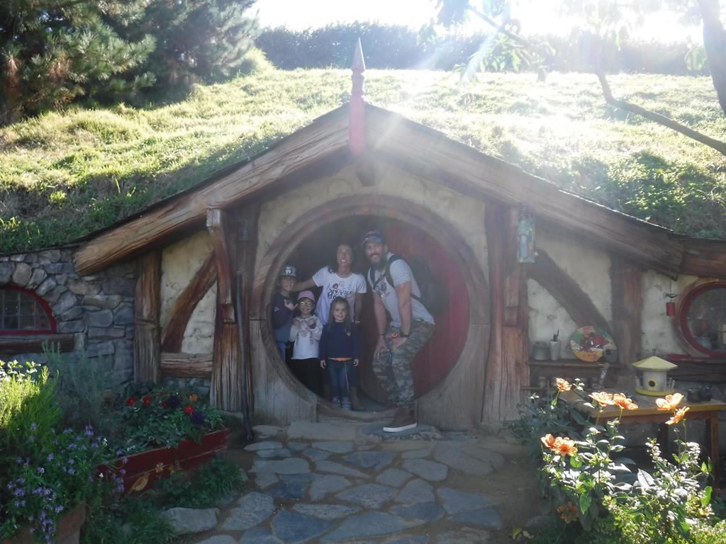 Hobbiton Movie Set