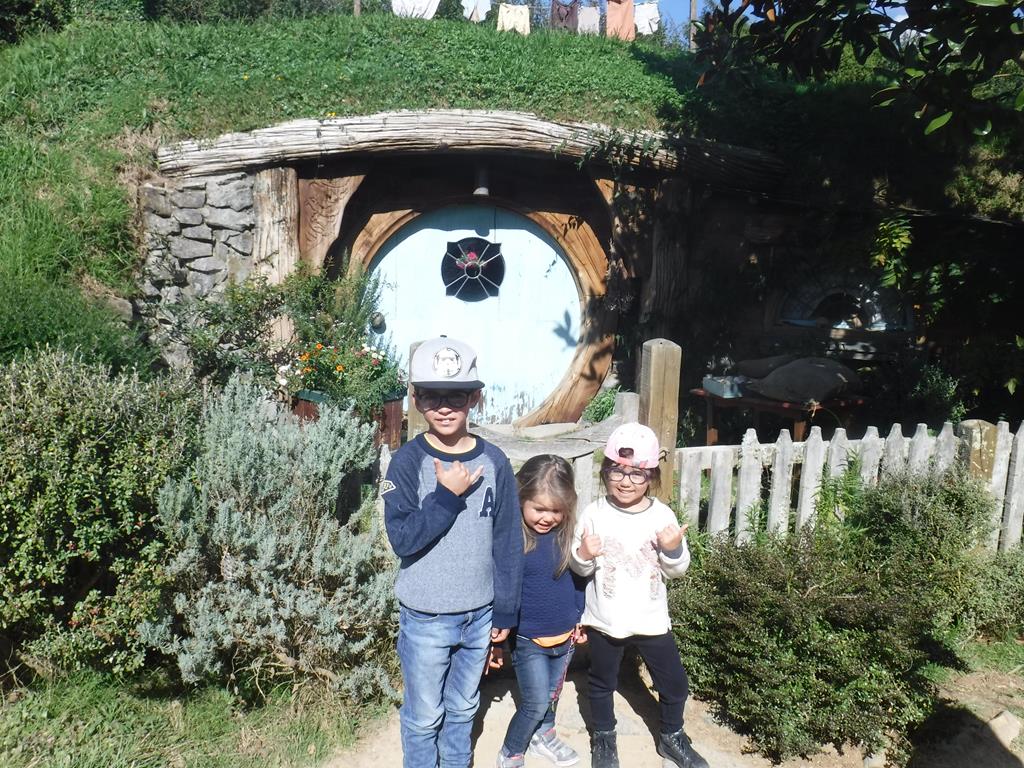 Hobbiton Movie Set