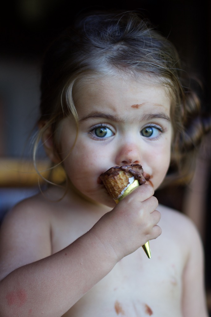miam la glace au chocolat