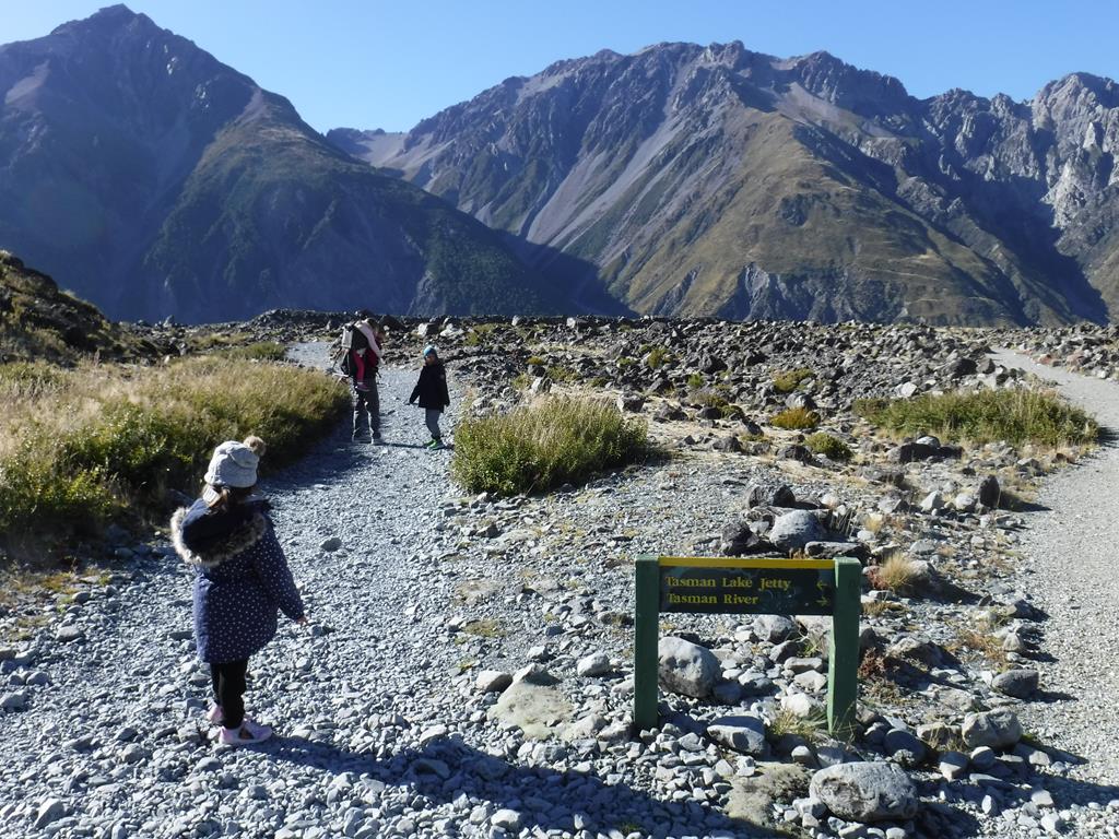 Mount Cook National Park 