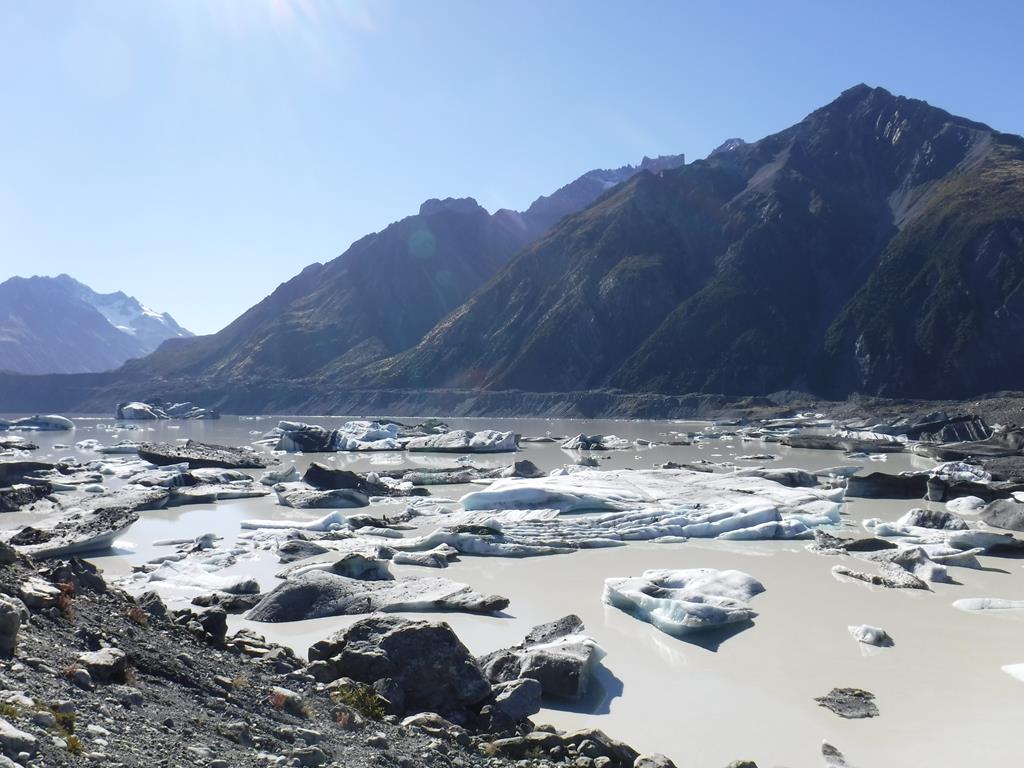 Mount Cook National Park 