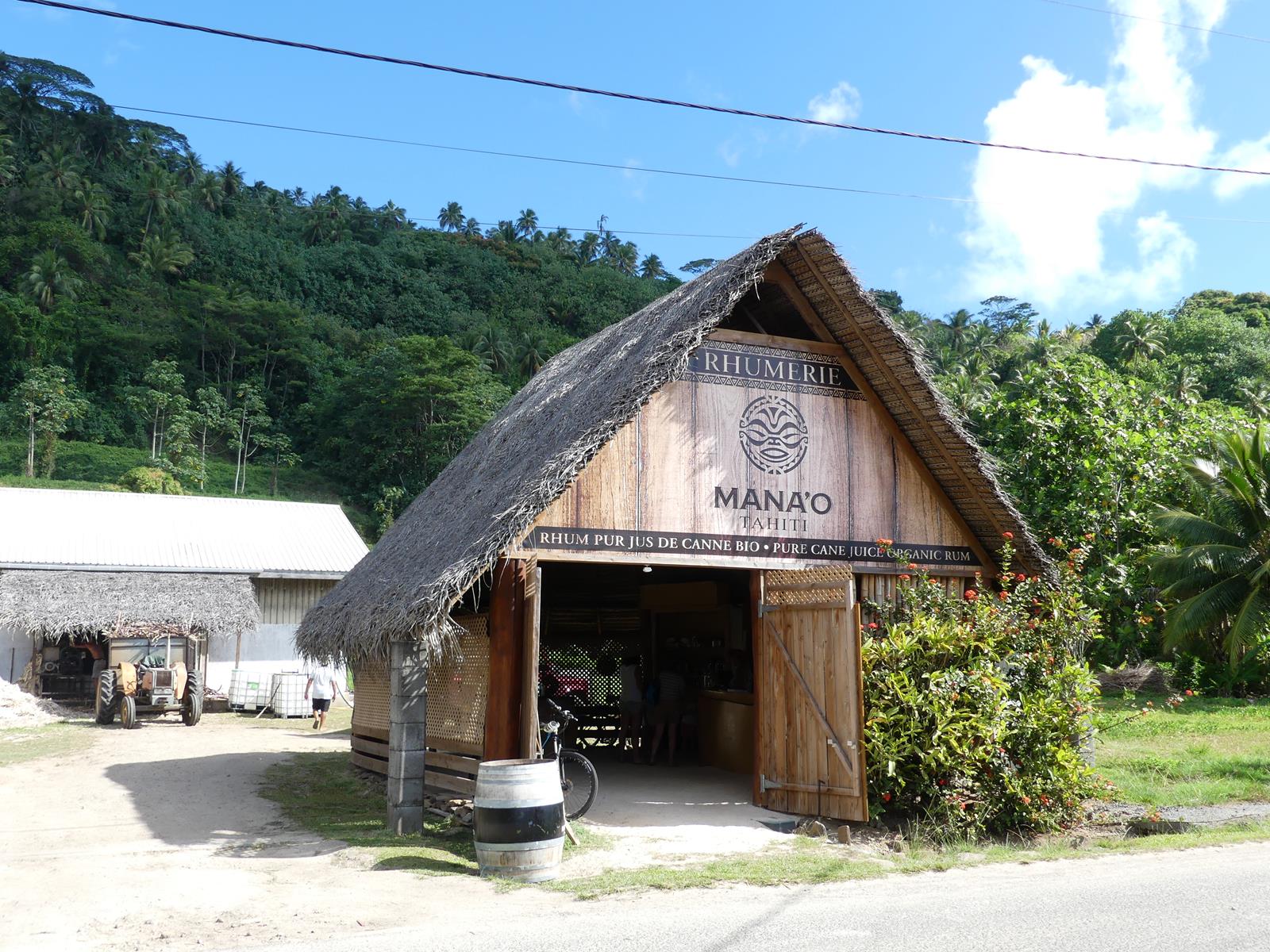 rhumerie bio de Tahaa; rhum Mana'o