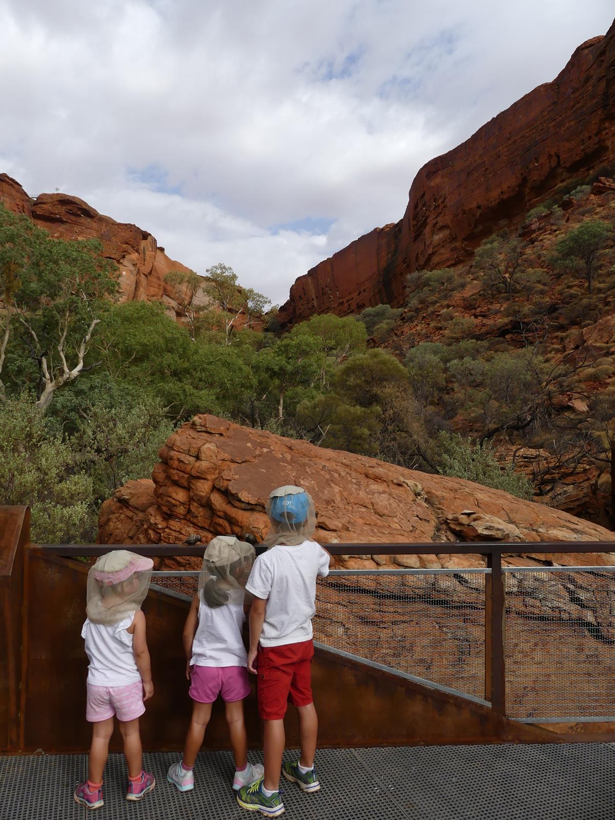 Kings canyon walk