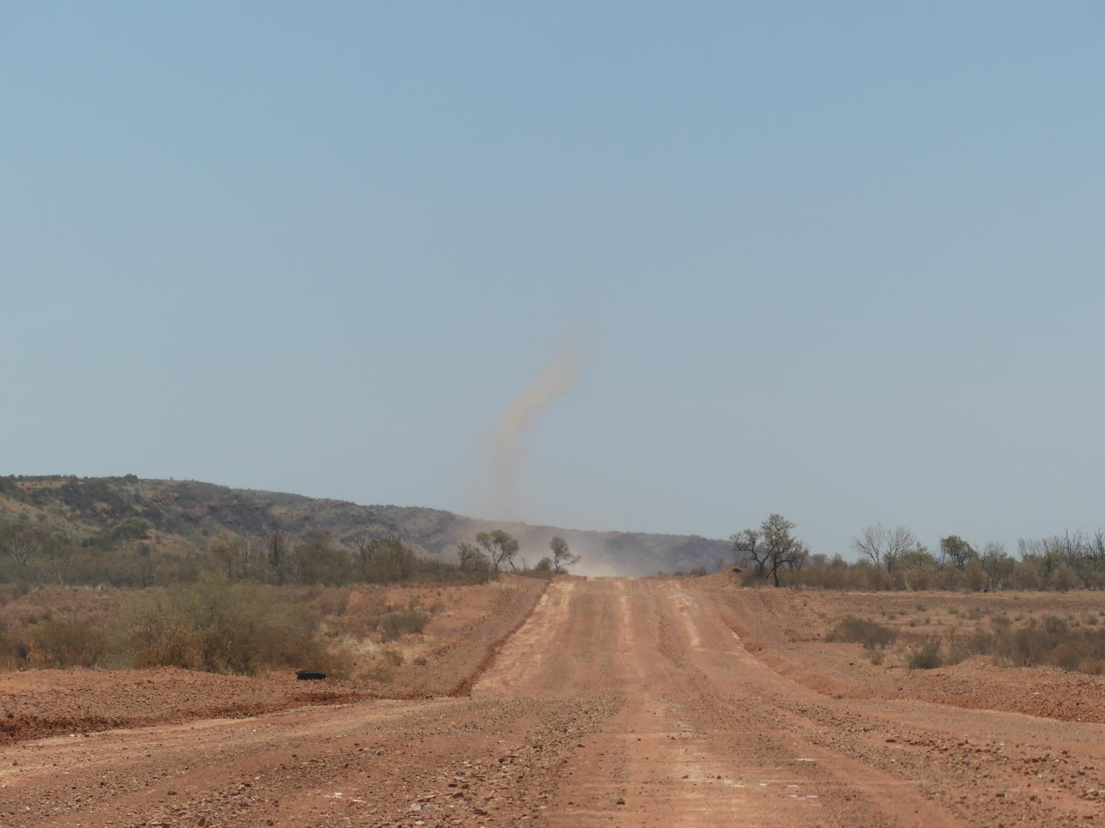 Mereenie loop (la piste sur 200 km vers Alice Spring)