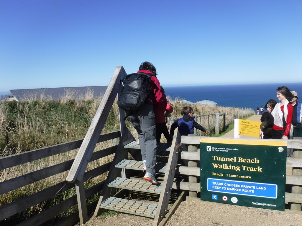 Tunnel Beach